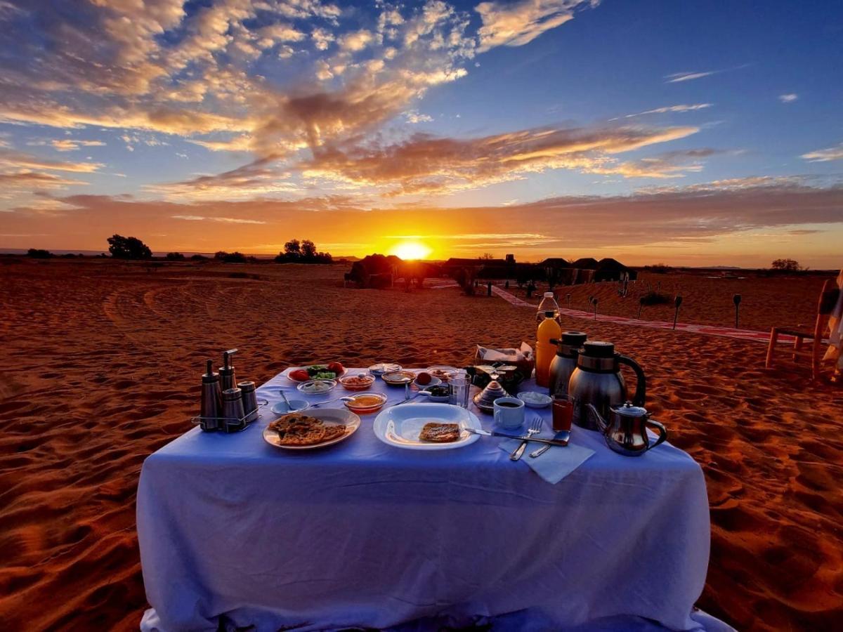 Sahara Wellness Camp Bed & Breakfast Merzouga Ngoại thất bức ảnh