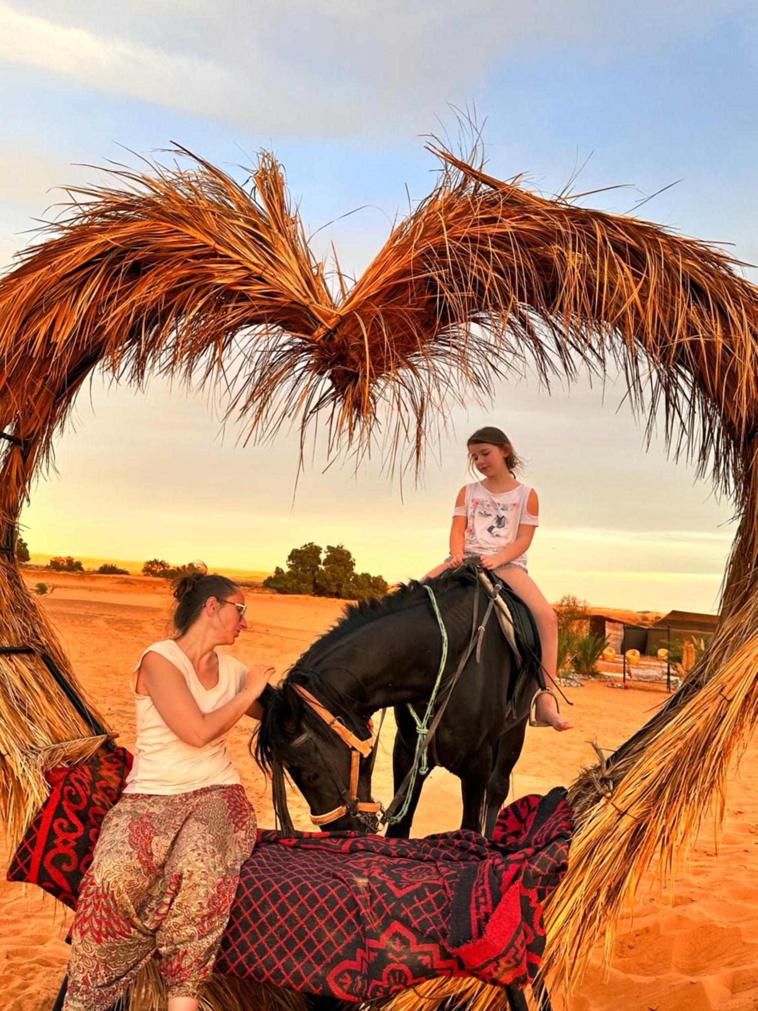 Sahara Wellness Camp Bed & Breakfast Merzouga Ngoại thất bức ảnh